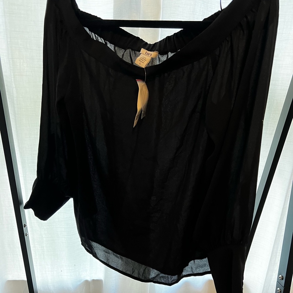 NWT off shoulder blouse